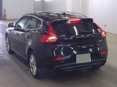 2016 Volvo V40