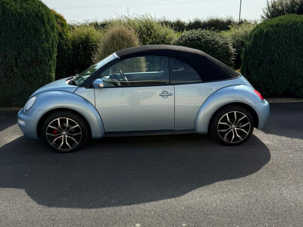 2005 Volkswagen Beetle