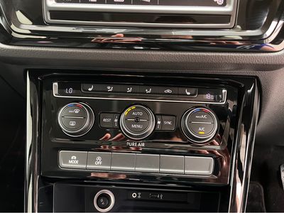 2016 Volkswagen Touran