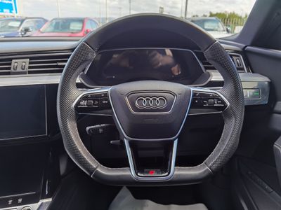 2022 Audi e-tron