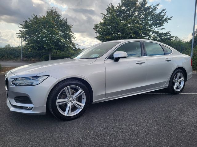 2021 Volvo S90