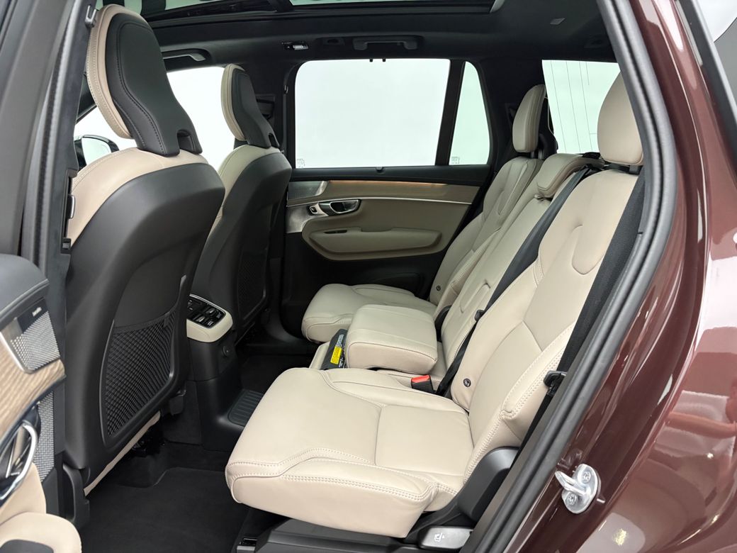 2025 Volvo XC90
