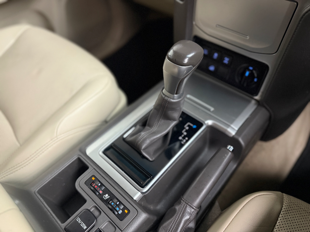 2020 Toyota Landcruiser