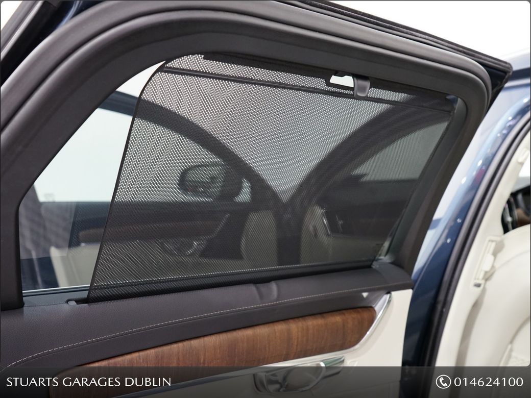 2021 Volvo V90
