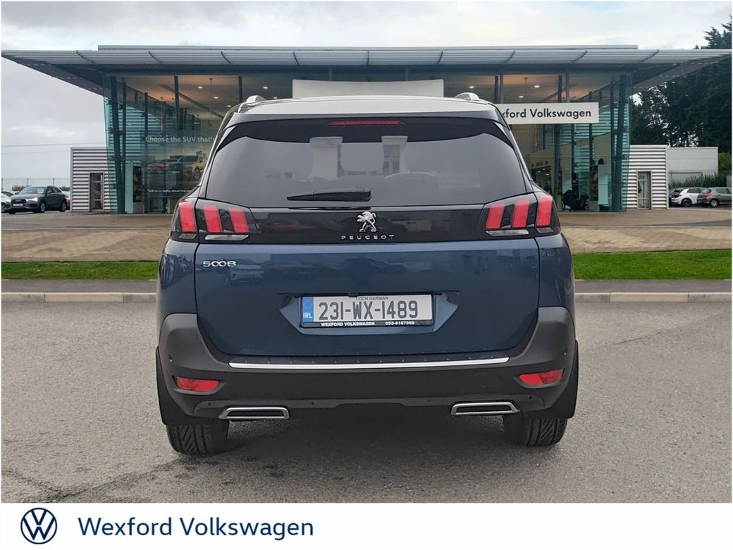 2023 Peugeot 5008