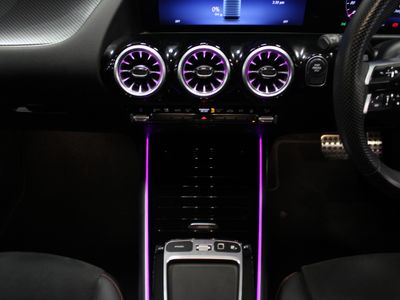 2025 Mercedes-Benz GLA Class