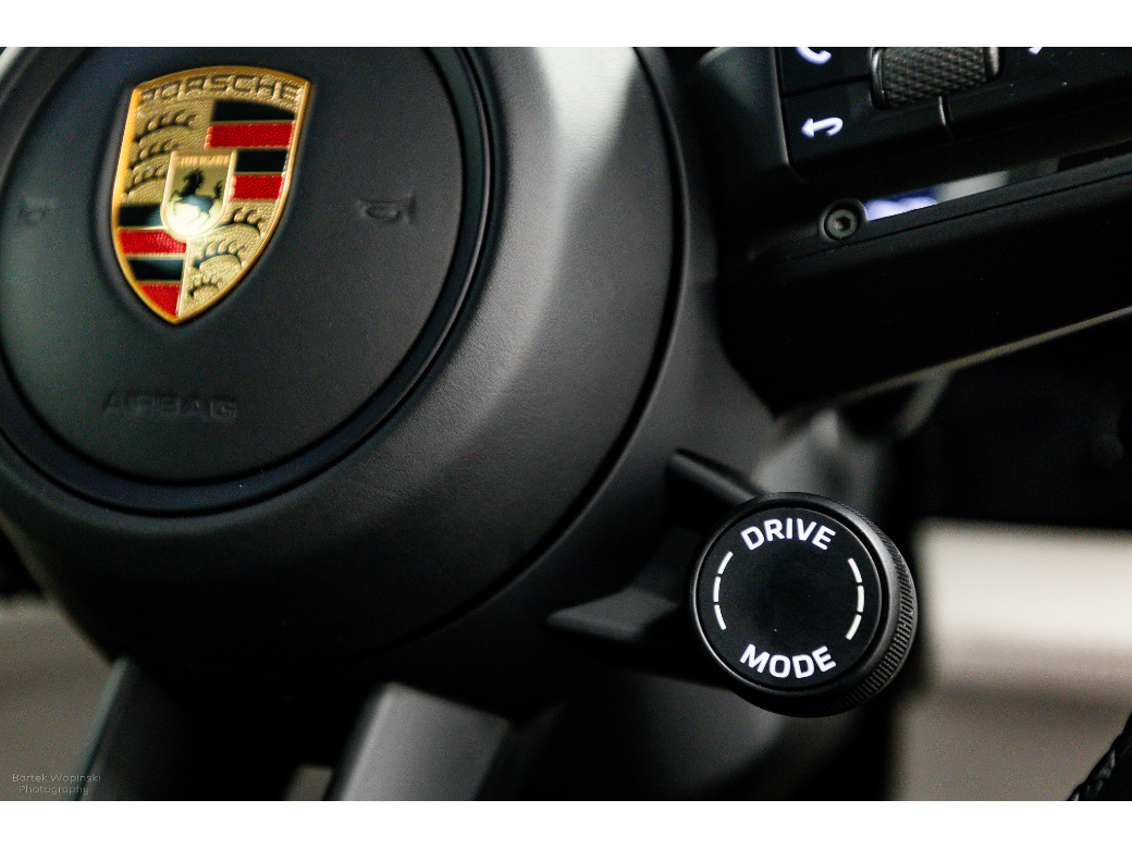 2023 Porsche Taycan