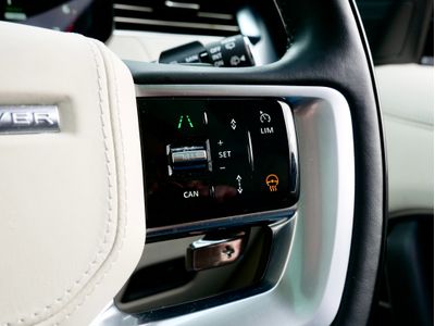 2025 Land Rover Range Rover