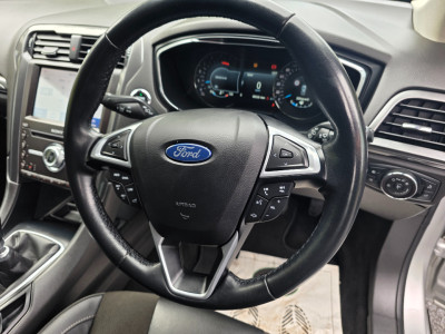 2020 Ford Mondeo