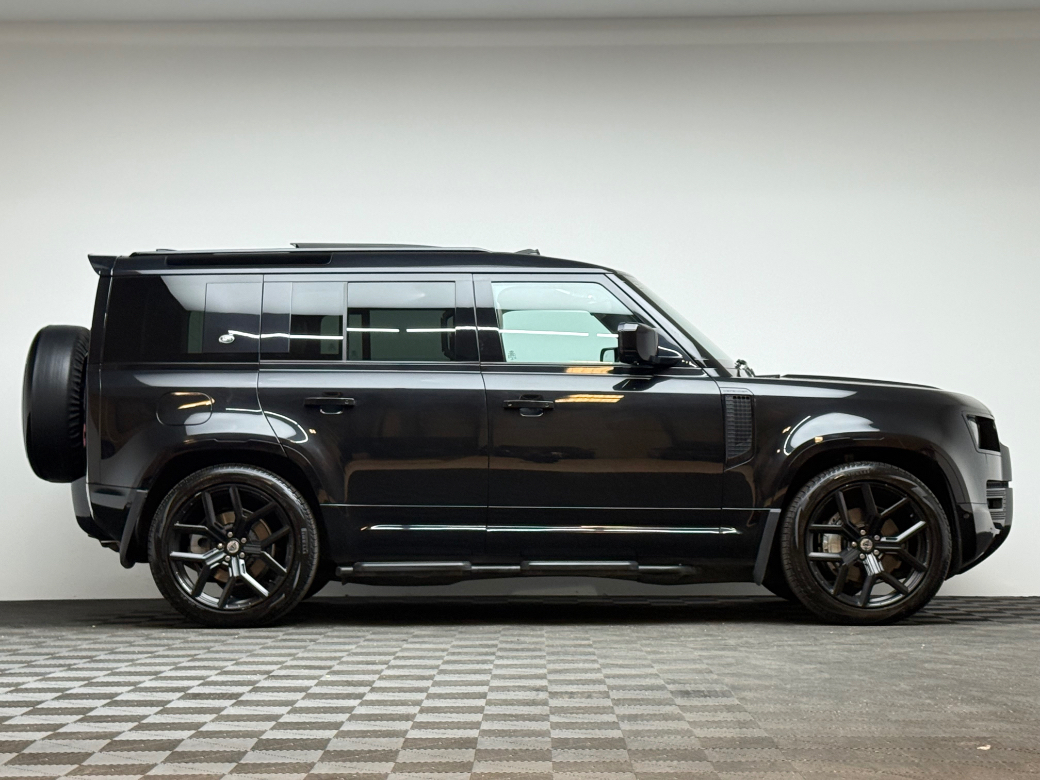 2022 Land Rover Defender 110