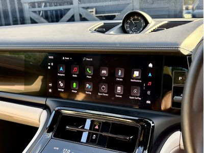 2025 Porsche Panamera