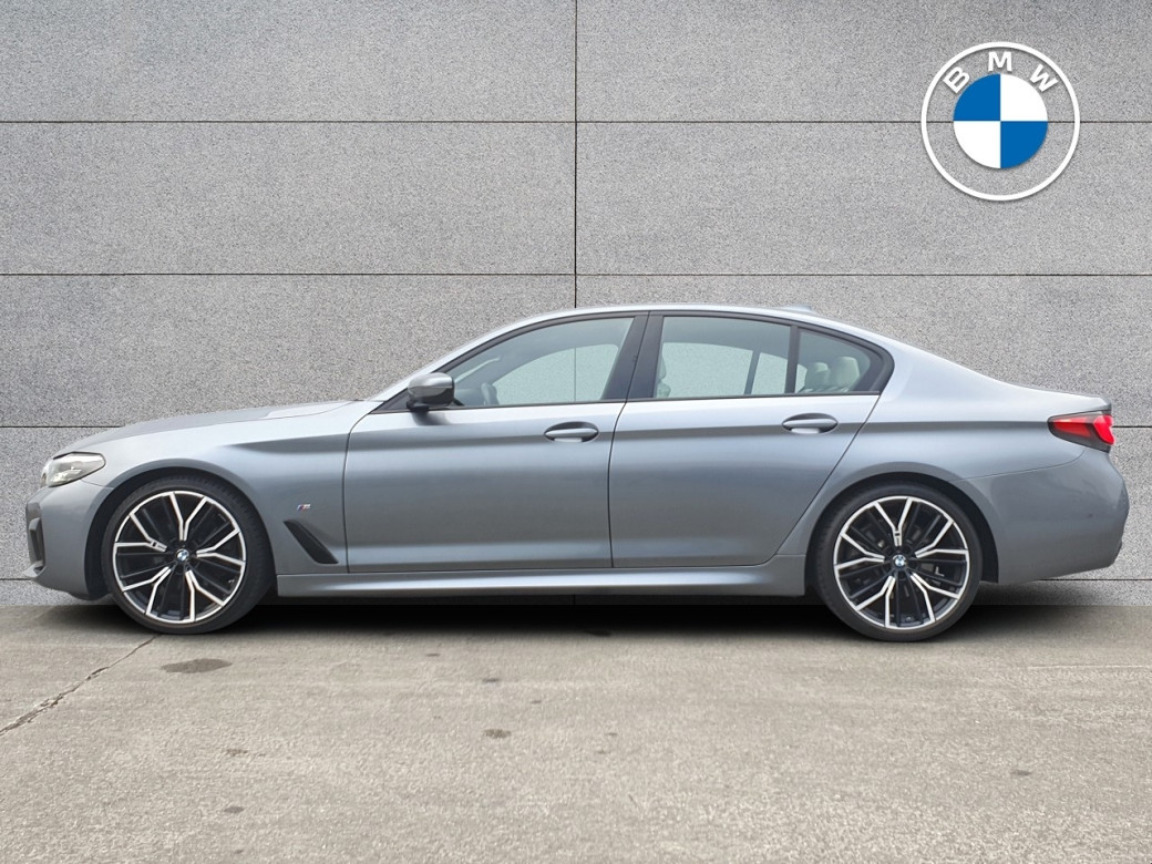 2022 BMW 5 Series