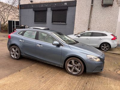 2014 Volvo V40
