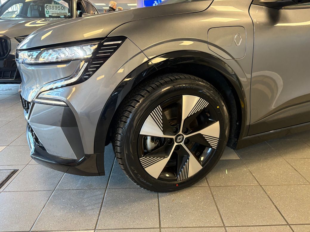 2023 Renault Megane E-Tech