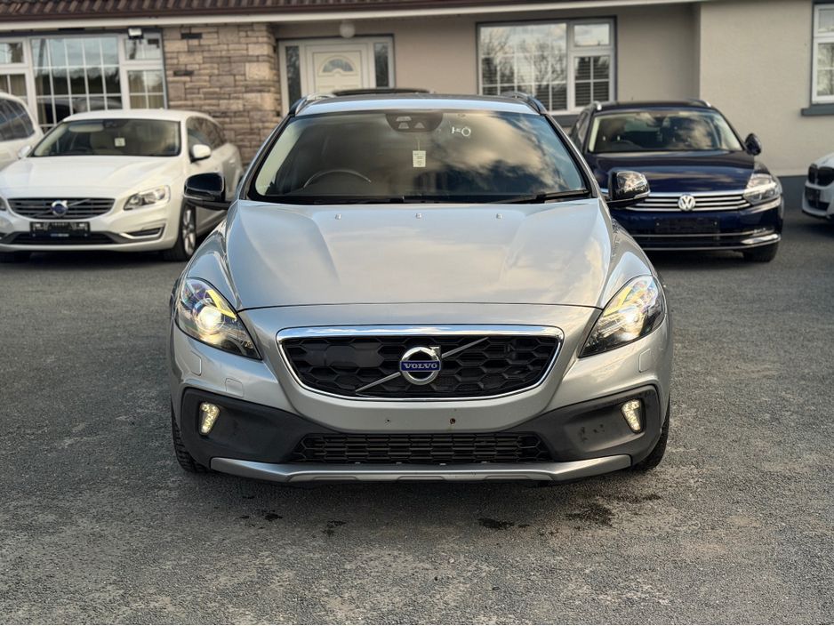 2016 Volvo V40