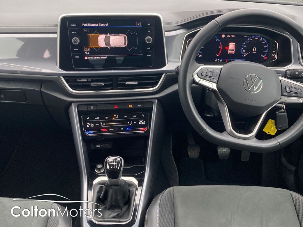 2025 Volkswagen T-Roc