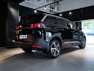 2022 Peugeot 5008