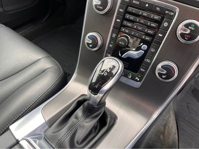 2016 Volvo V60 Cross Country