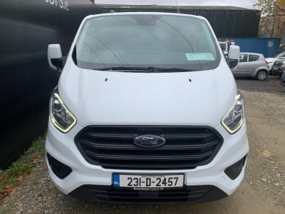 2023 Ford Transit Custom