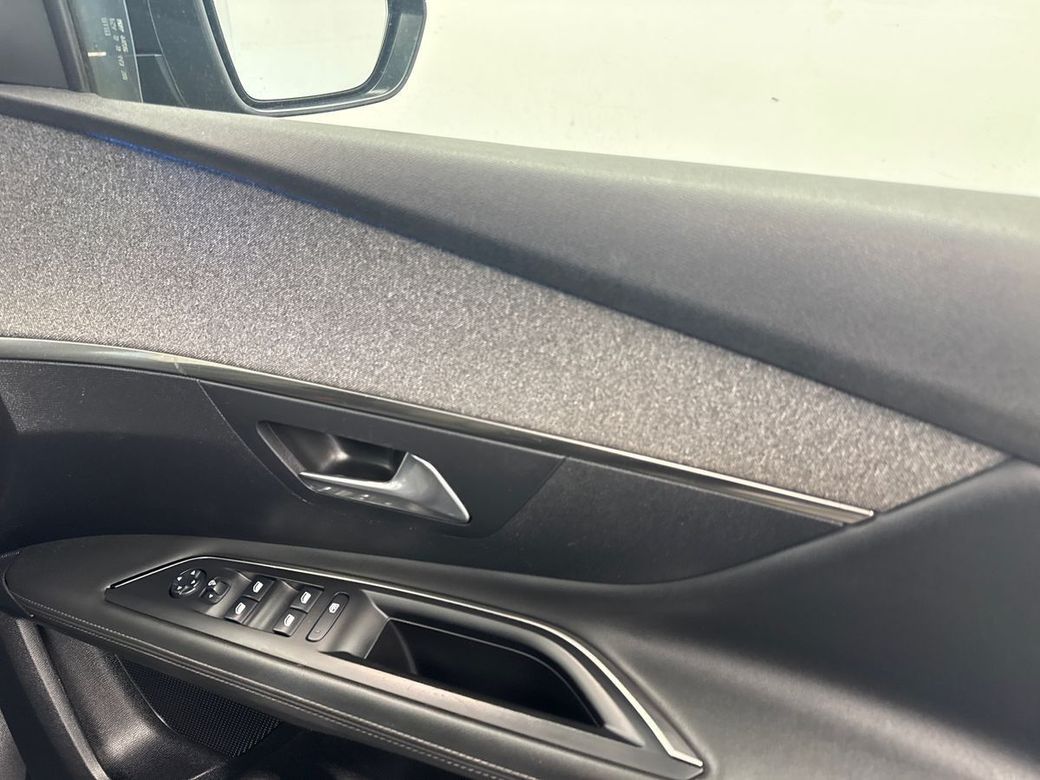 2020 Peugeot 3008