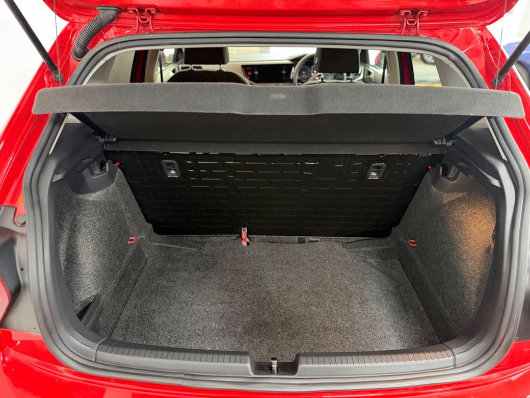 2018 Volkswagen Polo