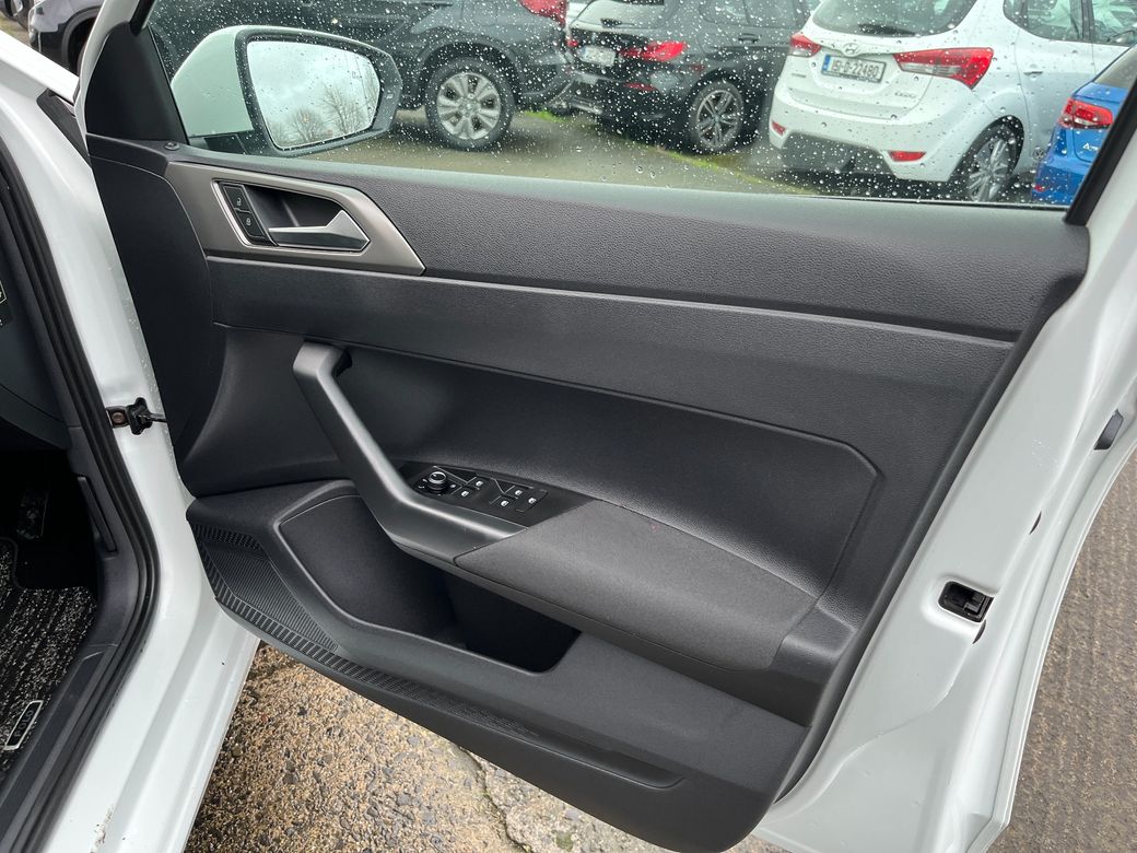 2019 Volkswagen Polo