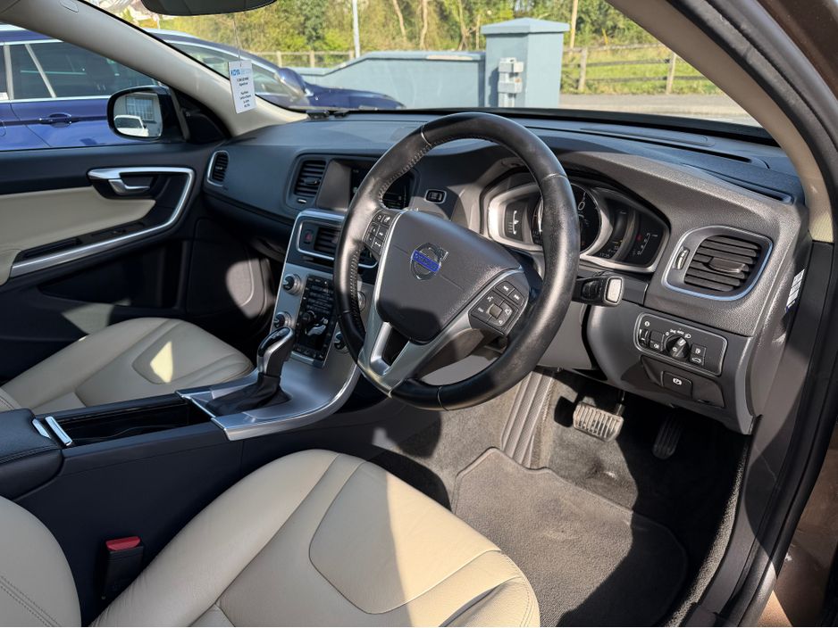 2016 Volvo V60