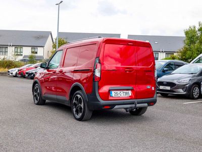 2025 Ford Transit Courier
