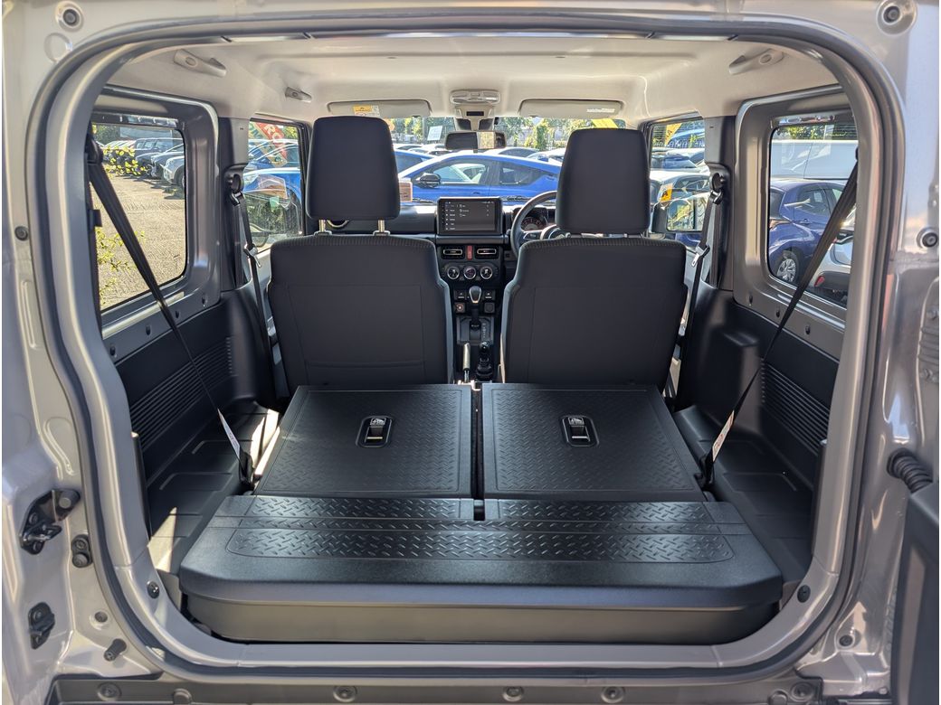 2025 Suzuki Jimny