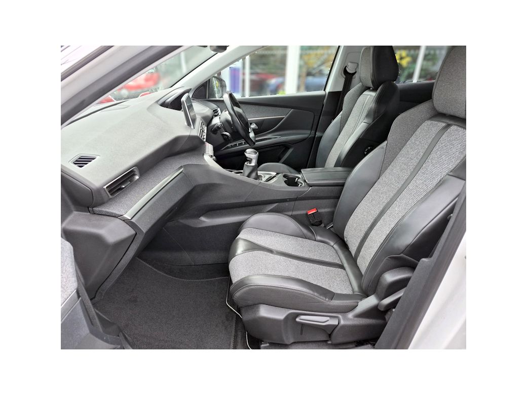 2018 Peugeot 3008