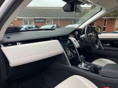 2020 Land Rover Discovery Sport