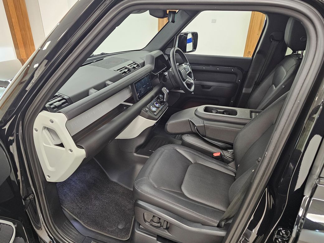 2024 Land Rover Defender