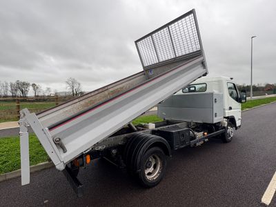 2023 Mitsubishi Canter