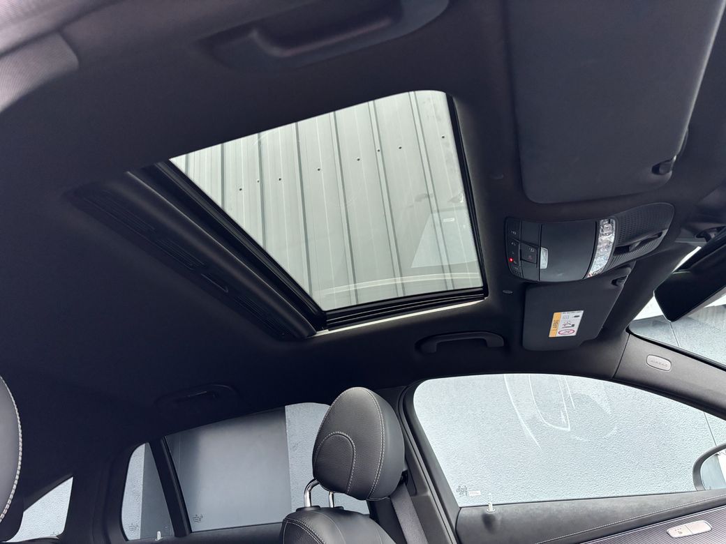 2022 Mercedes-Benz EQC