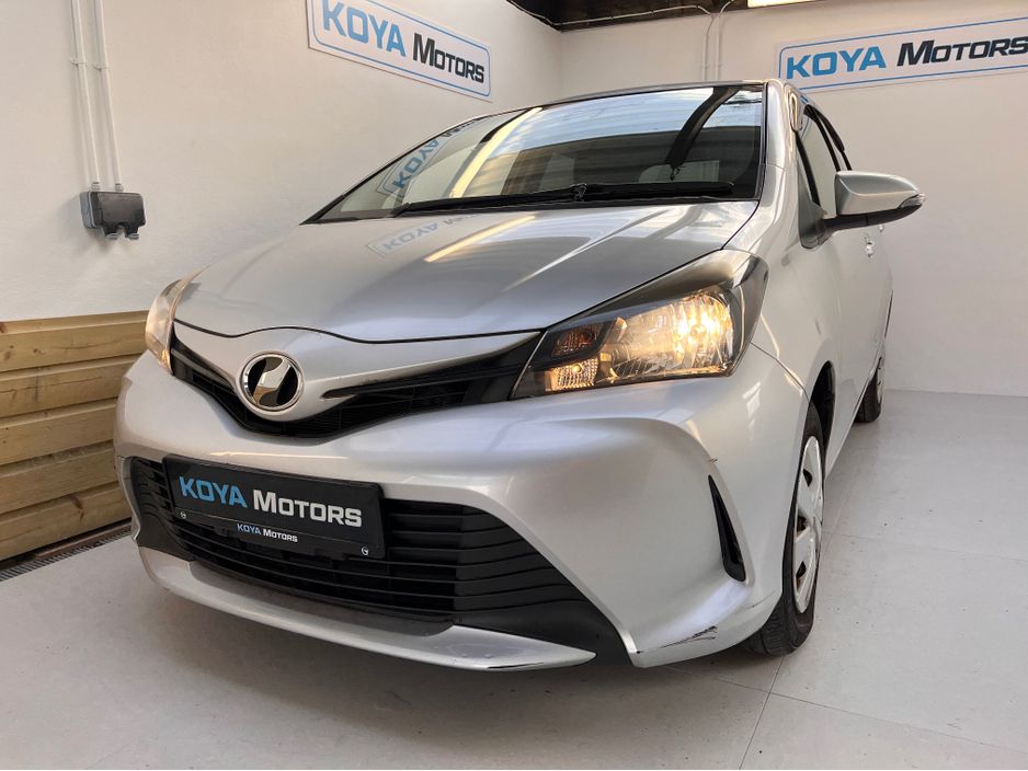 2016 Toyota Vitz