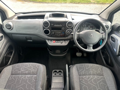 2017 Peugeot Partner Tepee
