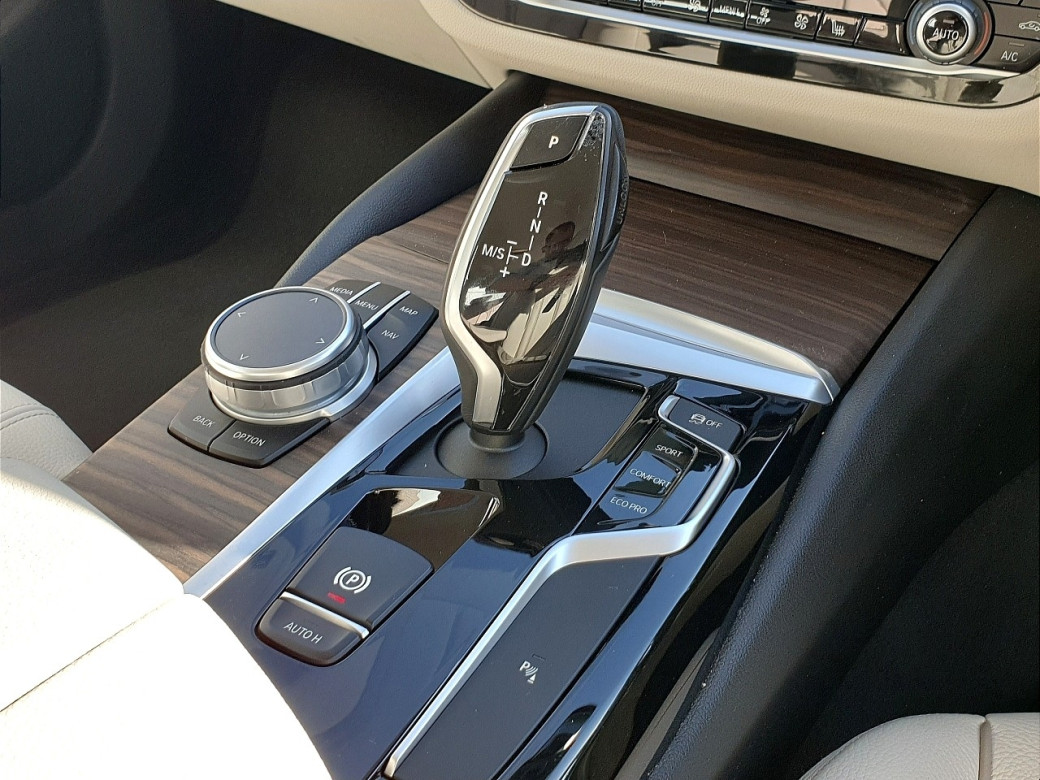 2020 BMW 5 Series