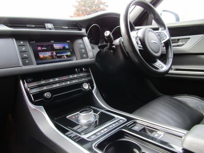 2015 Jaguar XF
