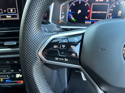 2023 Volkswagen T-Roc