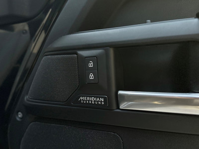 2025 Land Rover Defender