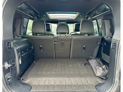 2025 Land Rover Defender