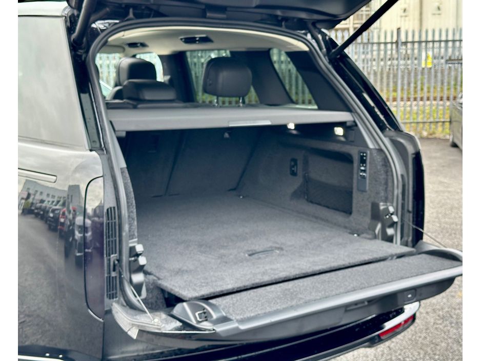 2026 Land Rover Range Rover