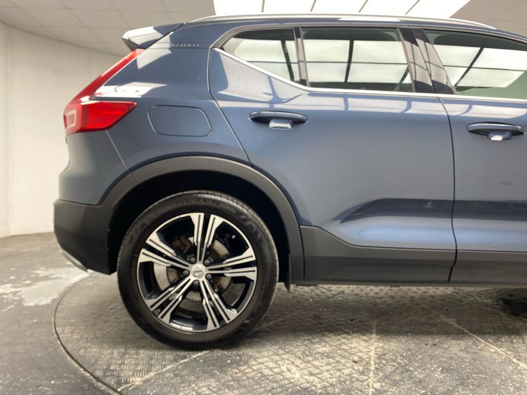 2021 Volvo XC40