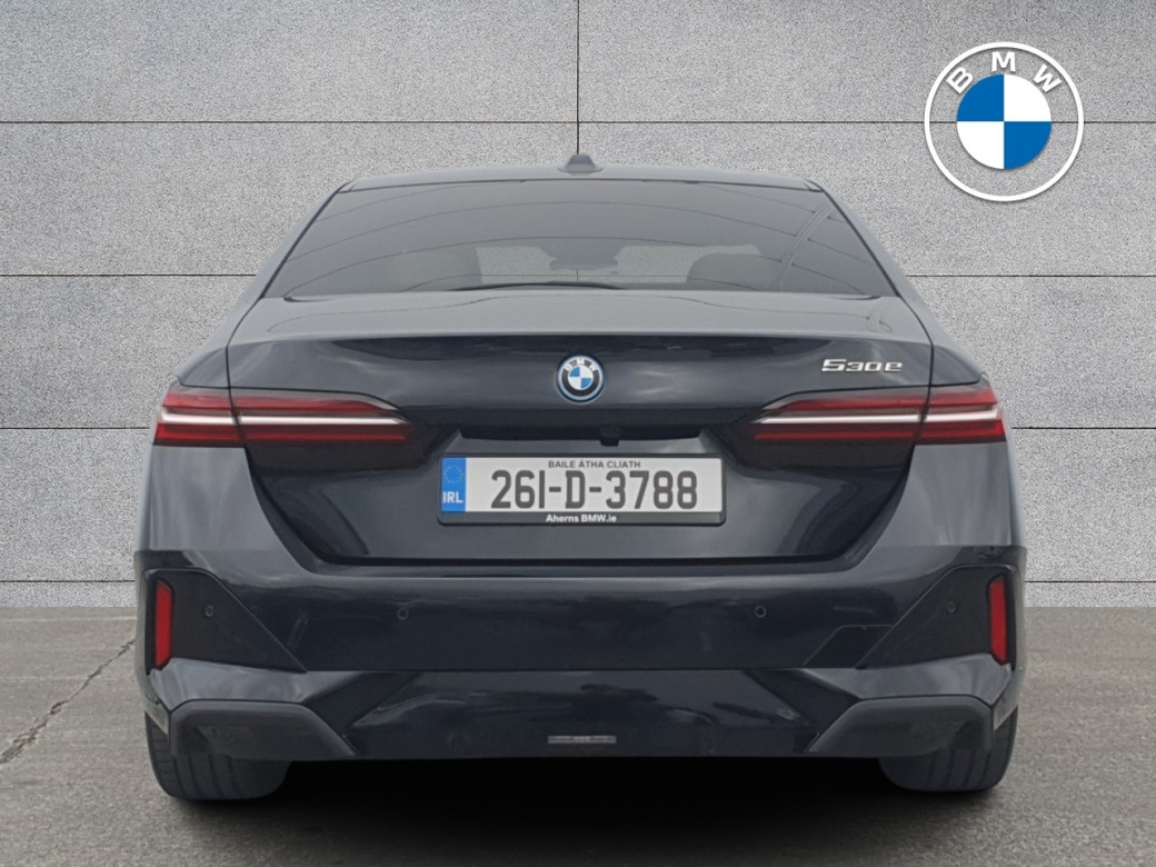 2026 BMW 530
