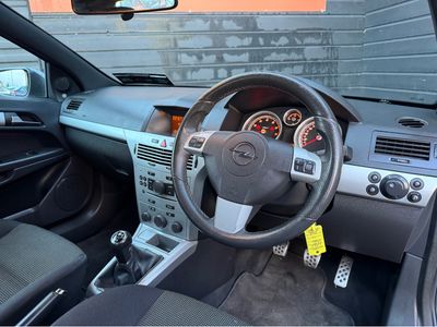 2007 Opel Astra