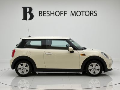 2017 Mini Hatch