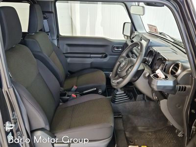 2025 Suzuki Jimny