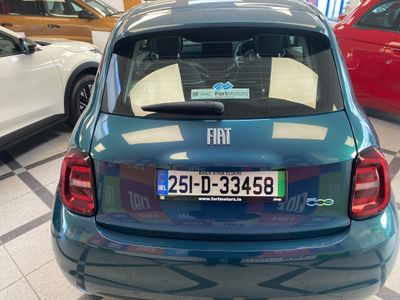2025 Fiat 500e