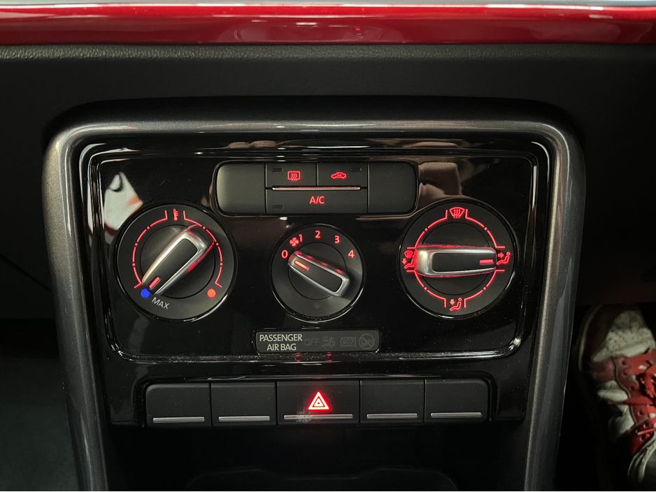 2016 Volkswagen Beetle