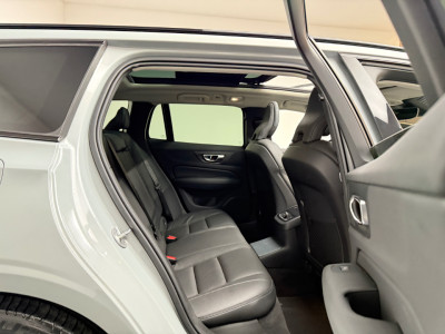 2025 Volvo V60